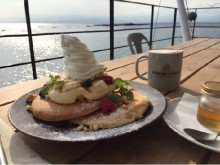 シルバーウィーク限定の海と山を感じながら食べる「富士山」がのったパンケーキって知ってる?!