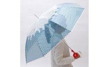 雨予報の日のお守り代わり!?“富士山”柄のビニール傘