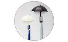 雨雨ふれふれ♡小さな傘に引っかけるだけの歯ブラシスタンドがオトナ可愛い