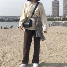 夏の韓国っぽコーデにぴったり！IGで見つけたカラースラックスのおしゃれな着こなし6つ♡