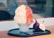 濃厚で華やかな和の味わい♡日本茶スタンドカフェ「八屋 千駄ヶ谷店」に“白みそチーズといちじくのかき氷”が登場