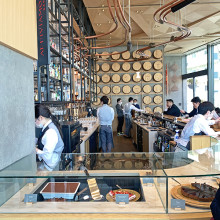 スタバ新作「バタースコッチ コーヒー ジェリー フラペチーノ」。“ロースタリー東京”の人気ラテがフラペチーノに