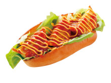 片手で食べられる新感覚の「餃子ドッグ」が幸楽苑4店舗限定で発売中！