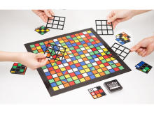 ルービックキューブが二次元に！ 新感覚ボードゲーム「ルービックキャプチャー」発売