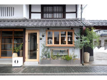 滋賀県の魅力を凝縮したコロッケスタンド「おさけところも」がグランドオープン