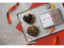 「koe donuts」からバレンタインにピッタリなドーナツ＆クッキー缶が登場！