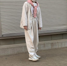 値下げ歓喜！ユニクロの優秀パンツを2000円台で買える大チャンス。楽ちんでかわいいって最強じゃない？