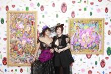 叶姉妹、自身モデルのアート作品に大満足　2000万円超えの超高価格にも「ピカソに比べたらリーズナブル」