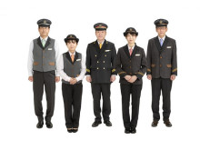 箱根登山電車・登山バス社員の制服を一新してゴールデンウイークより着用開始！