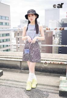 日向坂46齊藤京子と「夏にスニーカーデート」女の子モード＆透明感で魅了
