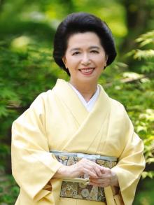 “京女”服飾評論家・市田ひろみさん死去 90歳　サントリー緑茶のCMで人気　世界の民族衣装収集にも尽力