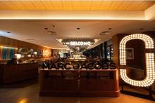 東京・青山に「MARC JACOBS CAFE」がOPEN。ブランドの世界観に浸れる空間は3月末までのお楽しみ