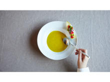 【東京都八王子市】季節の花のスープなど“美をめぐる食”を提供するレストラン「Atelier」がオープン