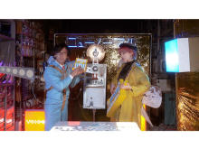 【東京都渋谷区】SOMSOC GALLERYが明和電機と共同で『静電場朔×明和電機 超級麻雀音楽展』開催