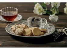 最高級バニラを使用したクッキー「バニラージュ」より「ストックボックス」が新登場！