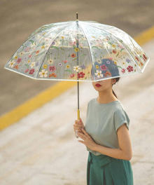 持ってるだけで絵になる“傘”11選。チューリップ型にステンドグラス風…梅雨に向けてお気に入りをゲットしよ