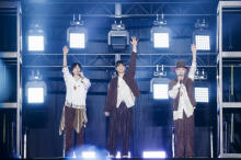 SHINee、6年ぶり東京ドーム公演「ただいま」　ファンからのサプライズに感涙