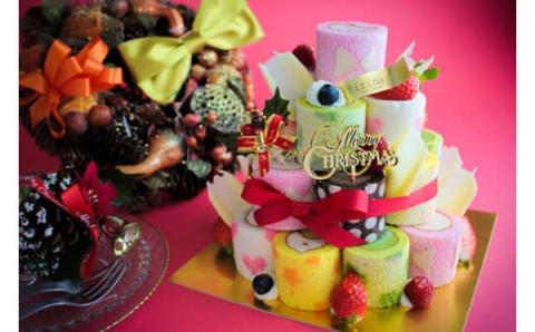 可愛くって食べやすいから好き♡「イリナ」のロールタワーケーキがクリスマス仕様で限定発売！