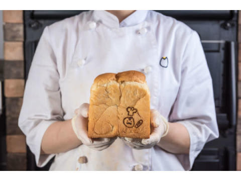 神戸の人気カフェ「YORKYS BRUNCH」が食パン専門店をOPEN！