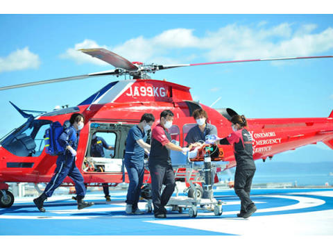 米盛病院が全国唯一の役割を持つ民間救急ヘリ「Red Wing」の支援をクラファンで募集中