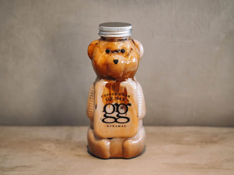 COFFEE & BAR GENIE（コーヒーアンドバー ジーニー）のクマのボトル