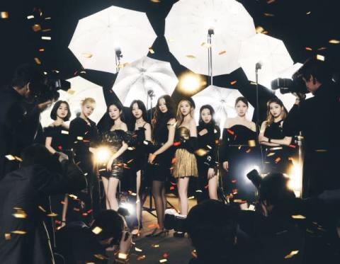 TWICE、韓国ガールズグループ初の東京ドーム3days成功　日本4枚目アルバム『Celebrate』7・27発売