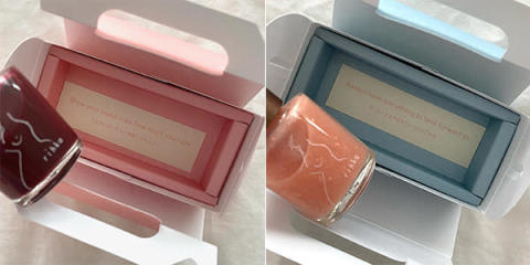 「Cosmetic Parlor rihka」BOXの底に入ったメッセージピンク色の箱と水色の箱の2種類