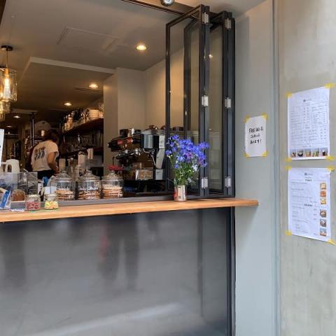 東京の下高井戸にオープンしたカフェ＆バーの「HEIM」