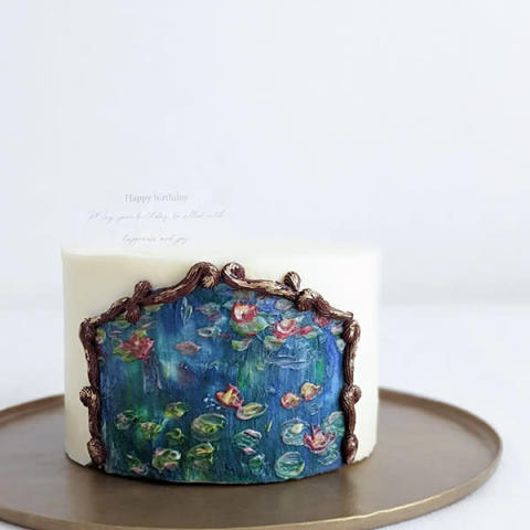 Queenie cakeのオリジナルデザインケーキ「スイレン」