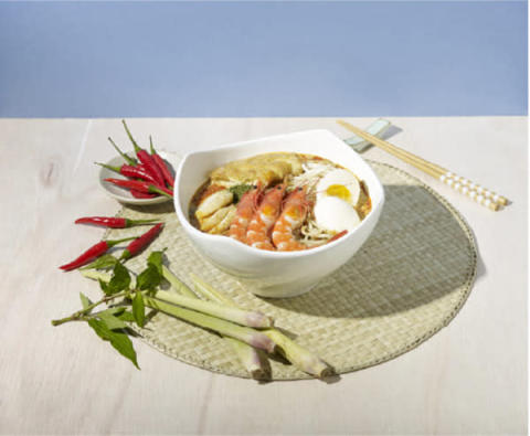 シンガポールチキンライス専門店「CHATTERBOX EXPRESS」で提供される「Prawn Laksa Noodle」