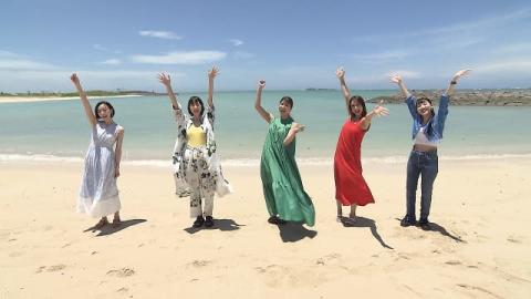 “旅サラダガールズ”番組史上初めて5人全員で旅ロケへ　夏の沖縄でウエットスーツに着替え大冒険