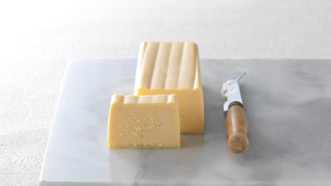 上質なチーズケーキ「リッチ・ザ・フロマージュ」