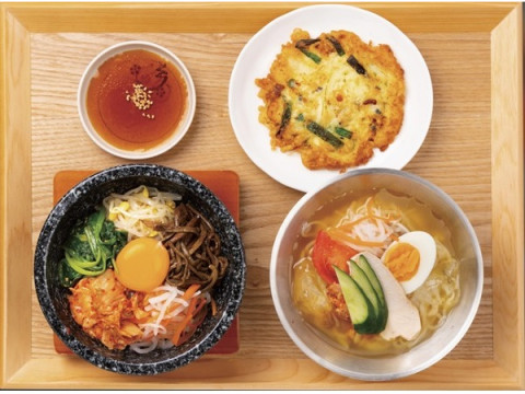 五感で味わう本格的な韓国グルメ「大韓食堂」がららぽーと沼津にオープン！