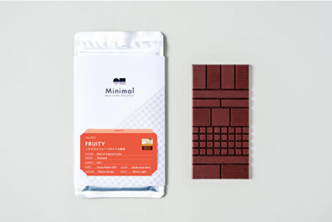 チョコレート専門店「Minimal」の板チョコレート「FRUITY」