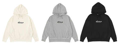 ACLENTと古川優香さんのコラボ商品の「Graphic damage hoodie」