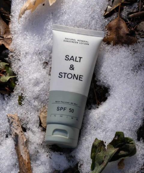 「SALT&STONE（ソルトアンドストーン）」の日焼け止めクリーム