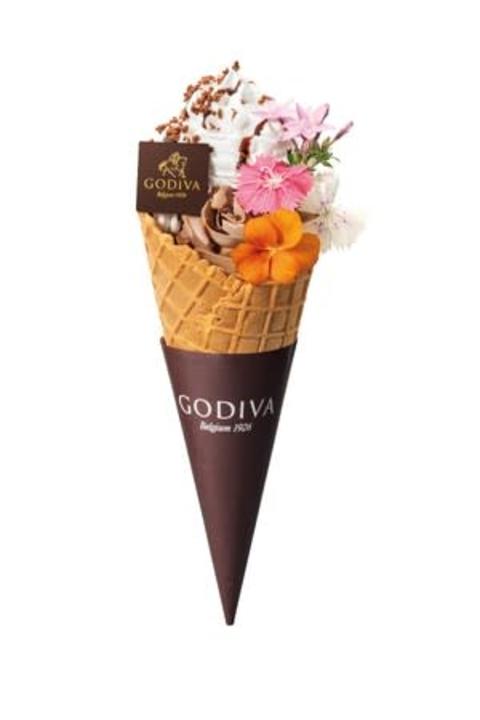 GODIVA café THE OUTLETS SHONAN HIRATSUKAの店舗限定「フラワーパフェ ソフトクリーム」