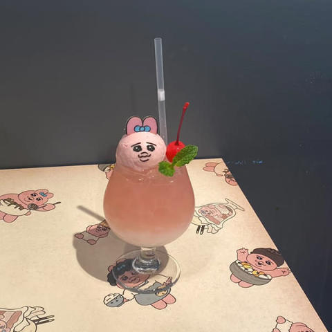 新宿ルミネエストで開催中の「おぱんちゅ食堂」で飲める「友ダチ☆フロート」